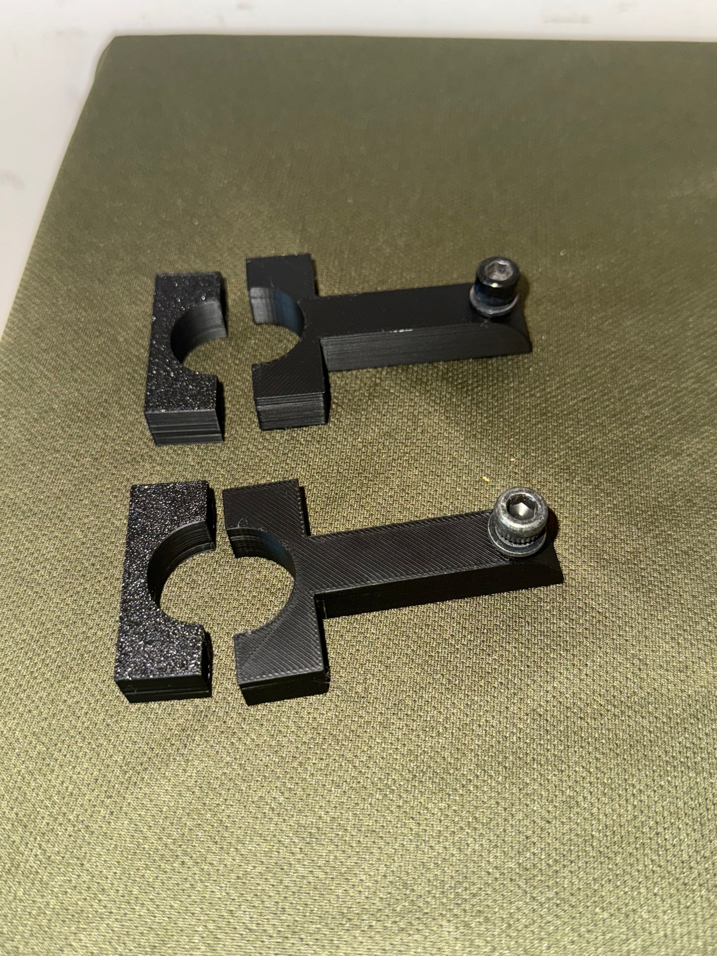 Universal light mount for ebike